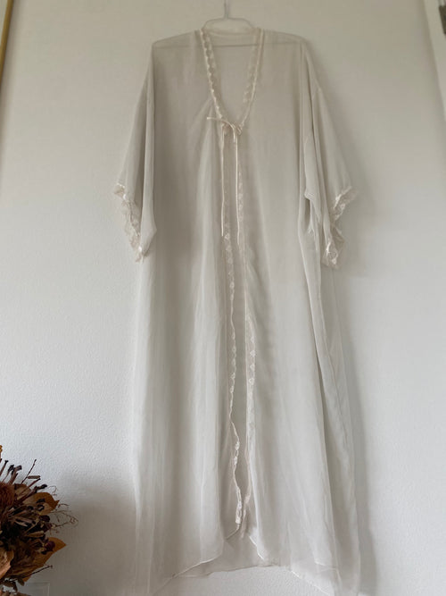 Long Vintage Wisteria Robe